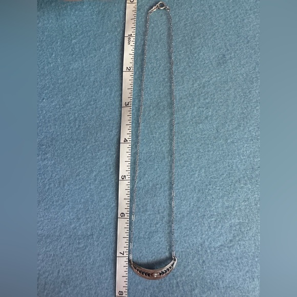 Vintage Filigree Sterling Silver Half Moon necklace with fancy link ornate chain - Picture 8 of 11